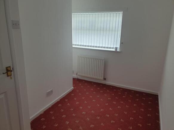 3 bed House for sale Image 9