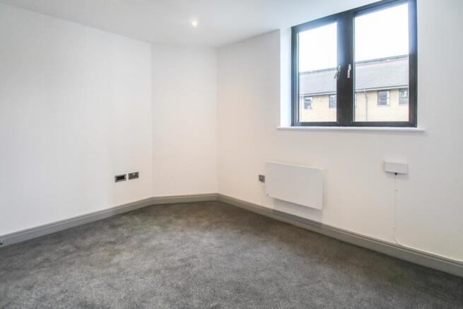 1 bed Flat to rent Image 4