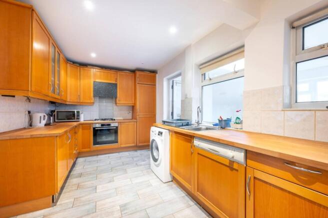 Lyon Park Avenue, Wembley, Middlesex, HA0