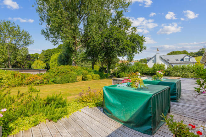 A06 - Broadhurst, South Milton - 260805
