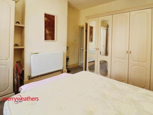 2 bed Terraced for sale Image 8