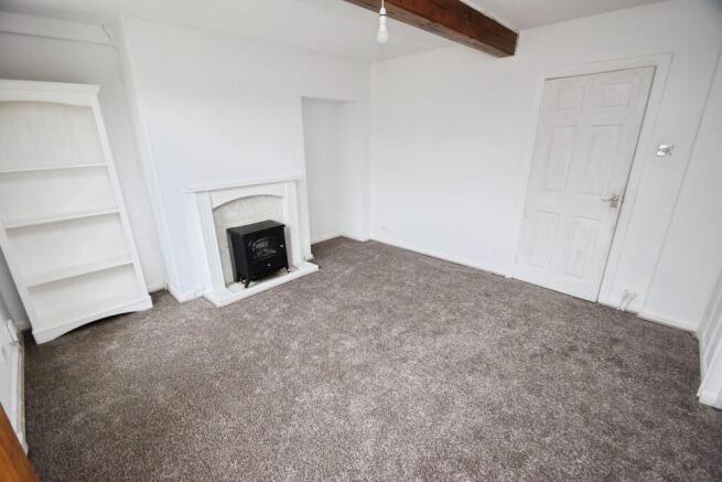 3 bed Semi-Detached for sale Image 2