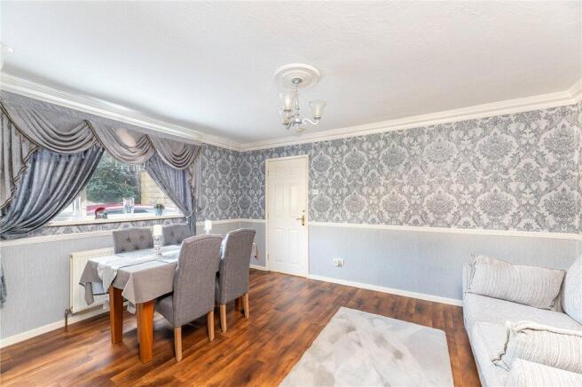 3 bed Semi-Detached for sale Image 7