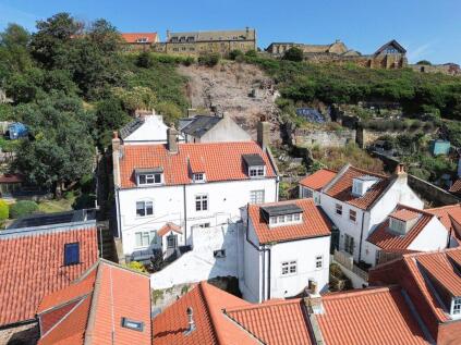 April Cottage, 6 White Horse Yard, Whitby
