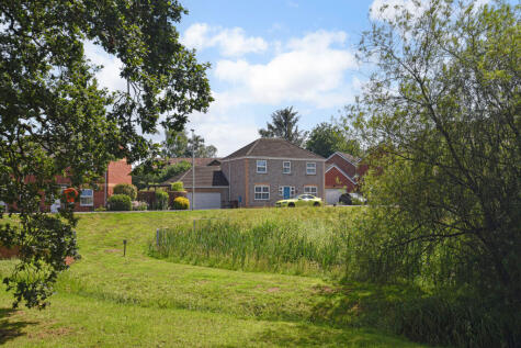 Raleigh Drive, Cullompton, EX15