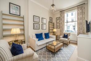 Flat 4, 121-123, Alderney Street, London SW1V 4HE
