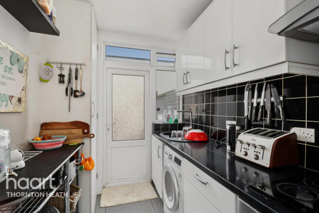 3-bed terraced on Thornton Avenue, CROYDON, £450,000