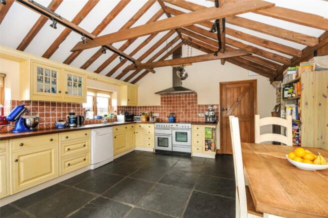 Kitchen/Breakfast Rm