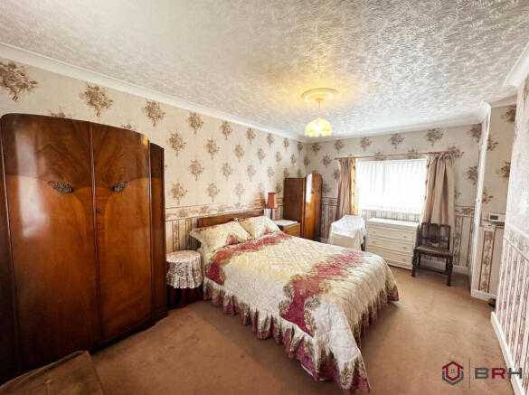 3 bed Semi-Detached for sale Image 6