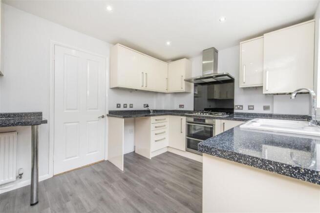 Donne Close, Kettering photo 3