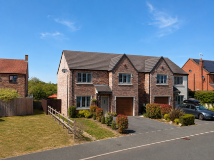 The Hawthorns, Ellesmere, Shropshire, SY12 9ER