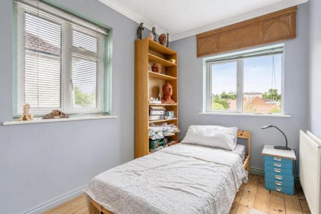 3 bed Semi-Detached for sale Image 11