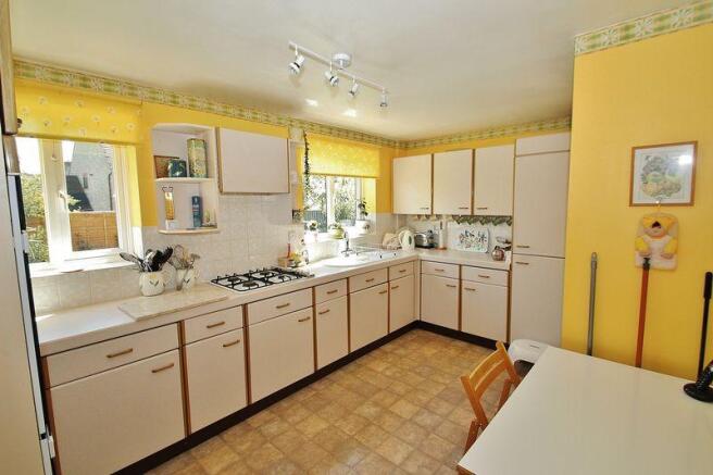 Kitchen/Breakfast