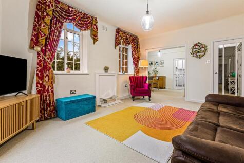 Stoneygate Court, Leicester