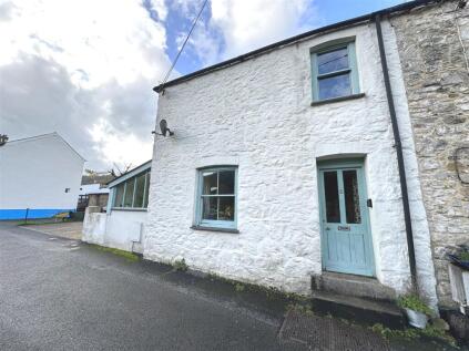 Crockers Row, Gunnislake