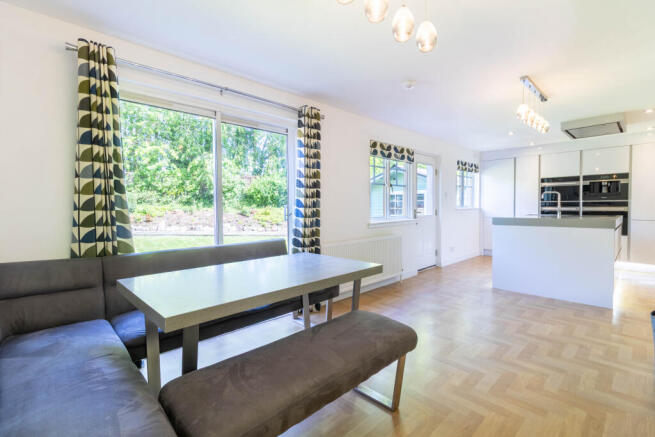 Open-Plan Kitchen/Dining Room