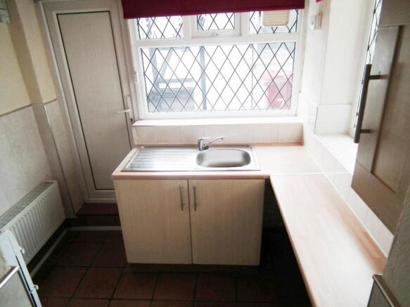 Kitchen Pic 2