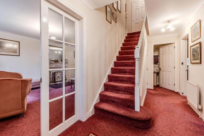 4 bed Detached for sale Image 11