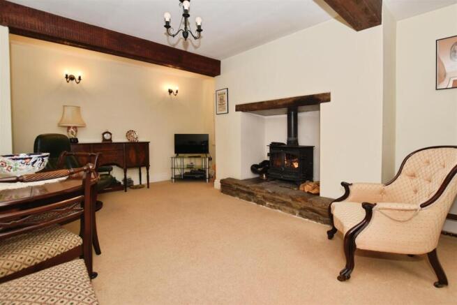 4 bed Detached for sale Image 12