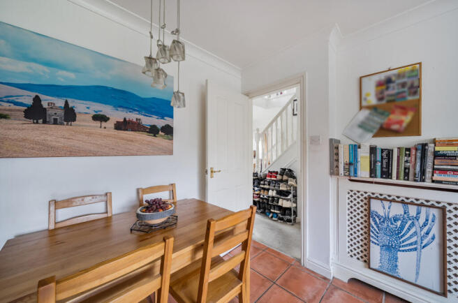 1385028-7-69282f2...