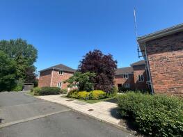 12, Corinthian Court, Alcester B49 5AY