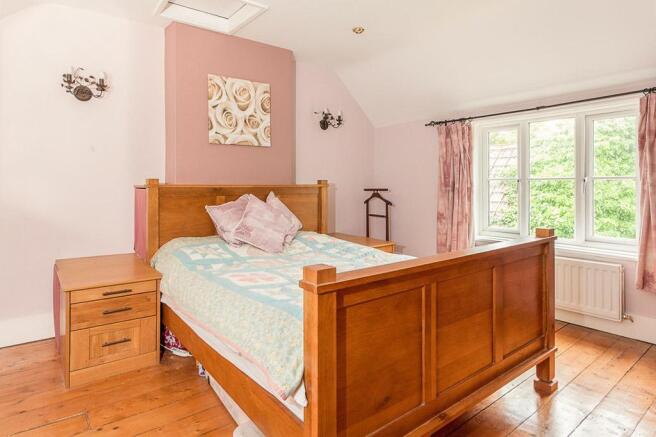 Bedroom 1 (Double)