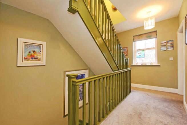 4 bed End of Terrace for sale Image 12