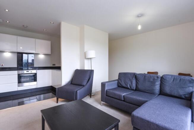 5b8f7e9944e3c-355753