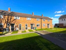 10, Spreckley Close, Henlow SG16 6HY