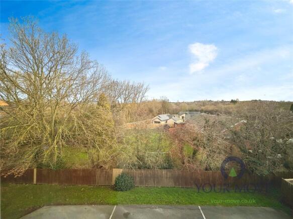 2 bed Flat to rent Image 10