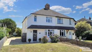 Sunrise, Vicarage Road, Minehead TA24 6NR