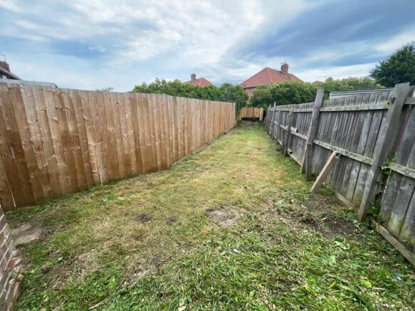 3 bed House to rent Image 6