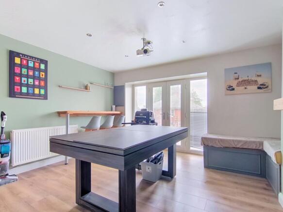 4 bed End of Terrace for sale Image 7