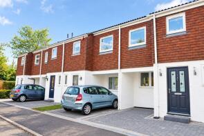 2, Summers Close, Sutton SM2 6PP