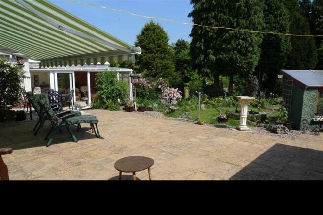 Photo 3
