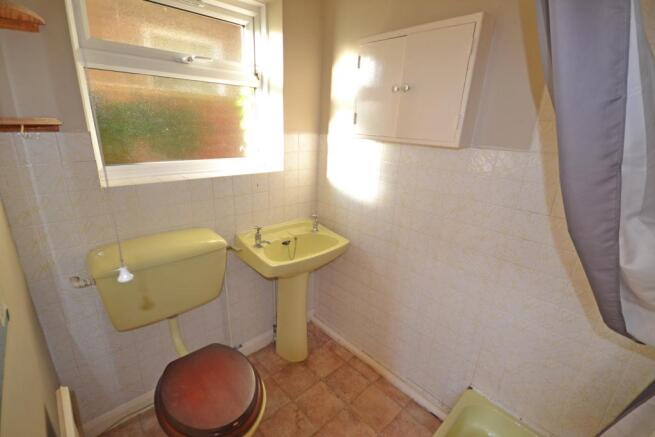 Ensuite bathroom