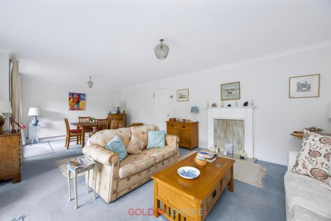 Living/Dining Room