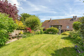 4, Pound Farm Barns, Winchester Road, Chawton, Alton GU34 1SL