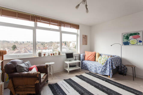 Hensford Gardens, Upper Sydenham, London, SE26