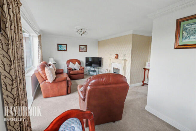 3 bed Detached Bungalow for sale Image 6
