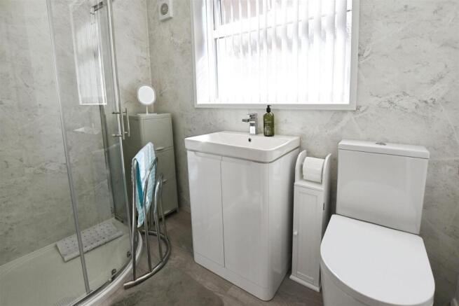 2 bed Semi-Detached Bungalow for sale Image 7