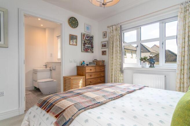Principal bedroom