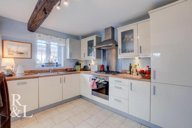 1 Kiln Close (24).jpg