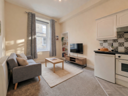2f2, 5, Ramsay Place, Portobello West, Edinburgh EH15 1JD