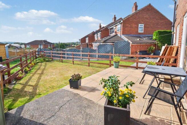 3 bed Semi-Detached for sale Image 8