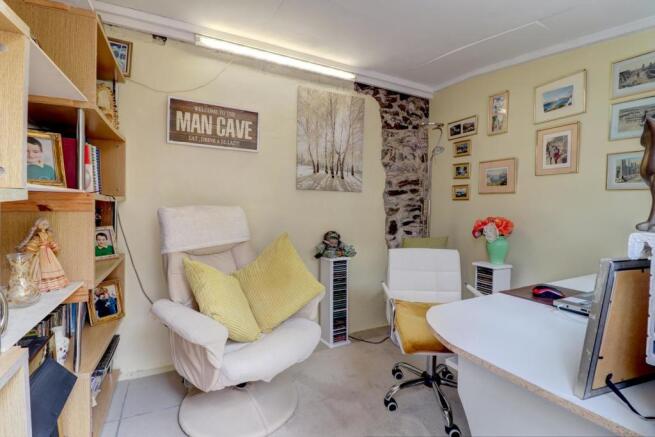 Separate home office.jpg