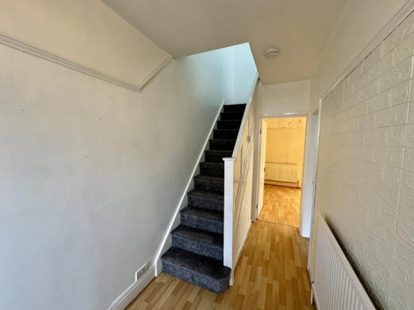 3 bed Terraced for sale Image 8