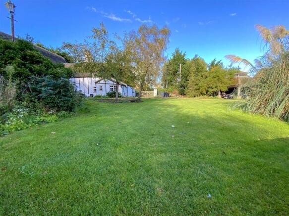 Side garden