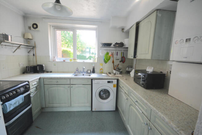 Cambeck Close, Whitefield, M45 photo 5