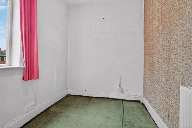3 bed Terraced for sale Image 11